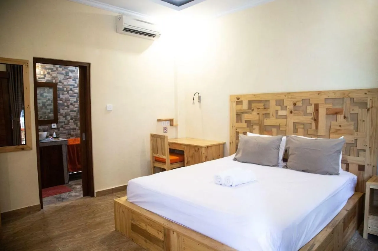 *** Guest house Outpost Canggu Coliving Villa Indonesia